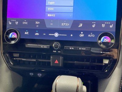 2024 Toyota ALPHARD thumbnail 30