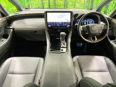 2024 Toyota ALPHARD photo 4