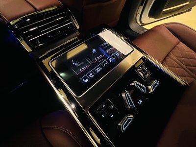2024 AUDI S8 缩略图 100