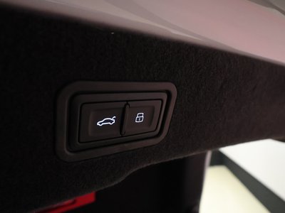 2024 AUDI S8 缩略图 119