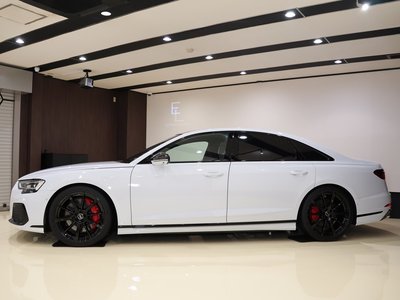 2024 AUDI S8 缩略图 9