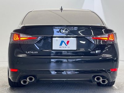 2017 Lexus GS F — миниатюра 24