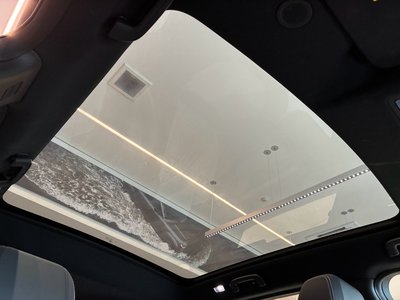 2024 LAND Rover DISCOVERY SPORT photo 4