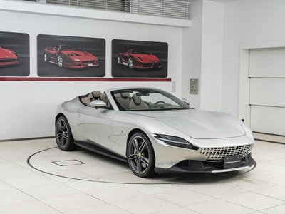 صورة 3 لـ 2025 Ferrari ROMA SPIDER