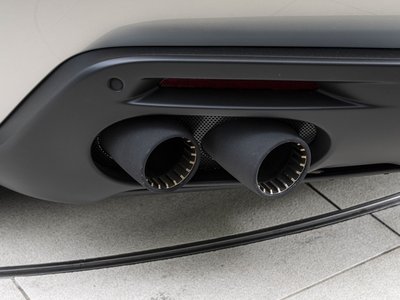 2025 Ferrari ROMA SPIDER thumbnail 29
