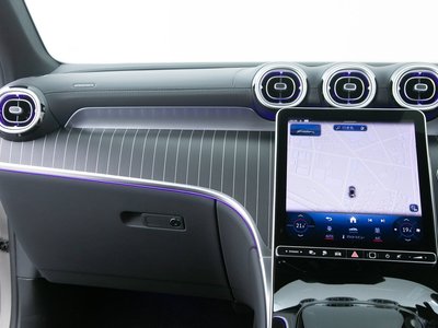 2024 Mercedes-BENZ GLC thumbnail 47