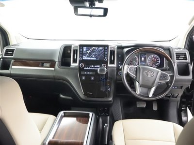 2020 Toyota GRAND ACE — миниатюра 5