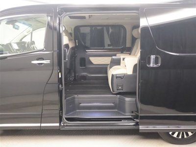 2020 Toyota GRAND ACE — миниатюра 24