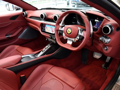صورة 6 لـ 2020 Ferrari PORTOFINO