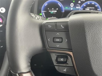 2025 Toyota ALPHARD — фото 14