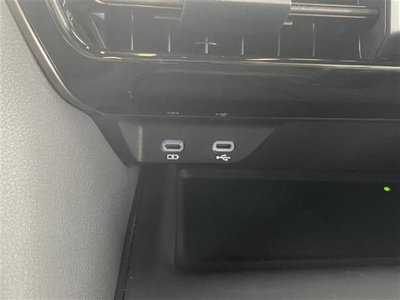 2025 Toyota ALPHARD — фото 9
