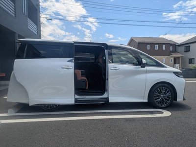 2025 Toyota VELLFIRE 照片 30