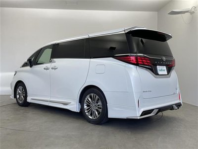 2024 Toyota ALPHARD — фото 43