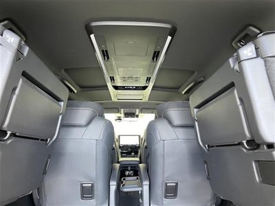2024 Toyota ALPHARD — фото 28