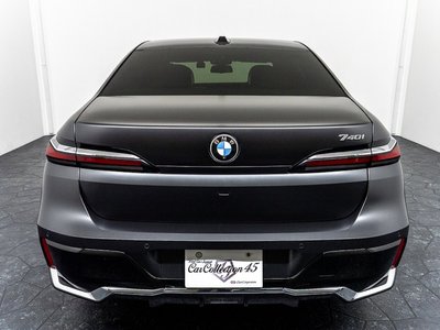 2022 BMW 7 SERIES photo 5