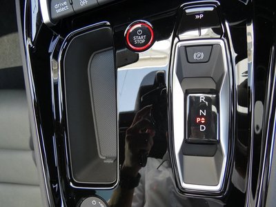 2025 AUDI E-TRON GT QUATTRO thumbnail 91
