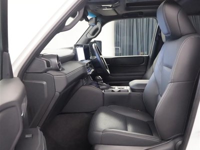 صورة 26 لـ 2024 Toyota LAND CRUISER 250