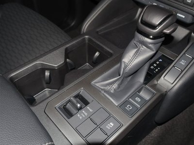 صورة 19 لـ 2024 Toyota LAND CRUISER 250