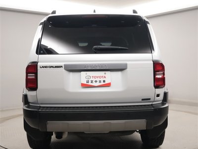 صورة 4 لـ 2024 Toyota LAND CRUISER 250