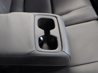صورة 29 لـ 2024 Toyota LAND CRUISER 250