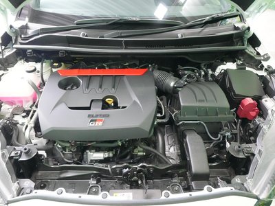 صورة 26 لـ 2025 Toyota GR YARIS