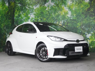 صورة 28 لـ 2025 Toyota GR YARIS