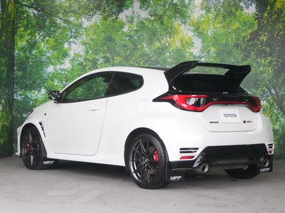صورة 32 لـ 2025 Toyota GR YARIS