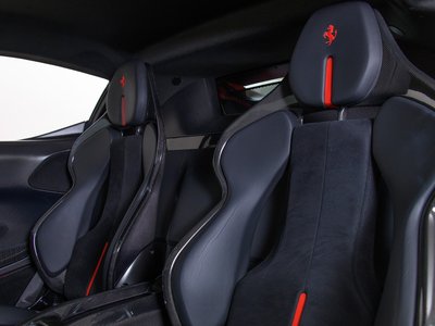 صورة 20 لـ 2021 Ferrari SF90 STRADALE