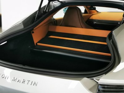 2025 Aston Martin VANTAGE — миниатюра 41