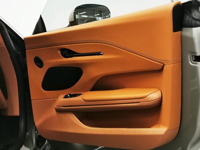 2025 Aston Martin VANTAGE — миниатюра 8