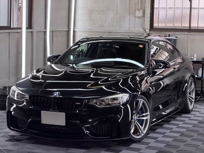 صورة 4 لـ 2014 BMW M4 COUPE
