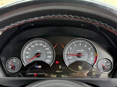صورة 26 لـ 2014 BMW M4 COUPE