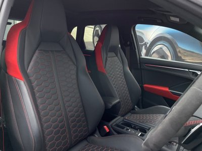 2024 AUDI RS Q3 thumbnail 32
