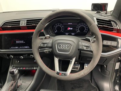 2024 AUDI RS Q3 thumbnail 17