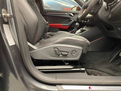 2024 AUDI RS Q3 thumbnail 33