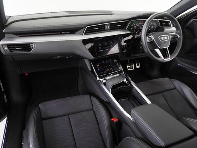 2024 AUDI Q8 SPORTBACK E-TRON photo 15