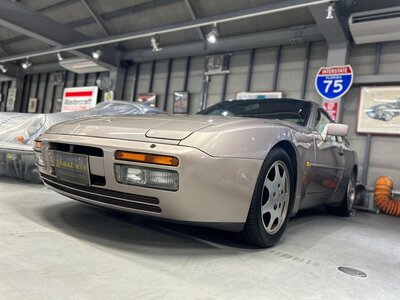 1988 Porsche 944 — фото 9