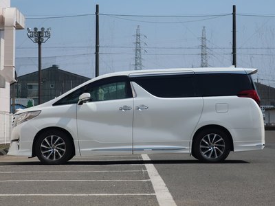 صورة 40 لـ 2016 Toyota ALPHARD