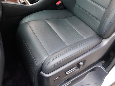 صورة 69 لـ 2016 Toyota ALPHARD