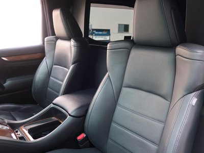 صورة 68 لـ 2016 Toyota ALPHARD