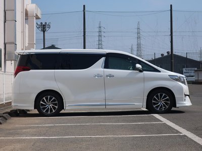 صورة 41 لـ 2016 Toyota ALPHARD
