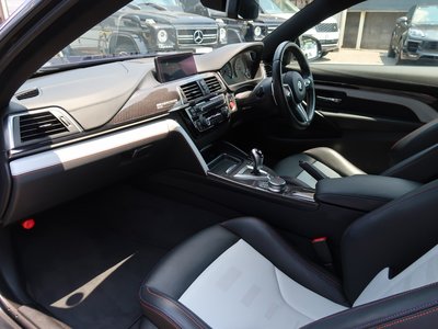 2020 BMW M4 COUPE photo 6
