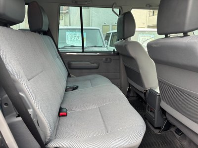 2015 Toyota LAND CRUISER 70 thumbnail 21