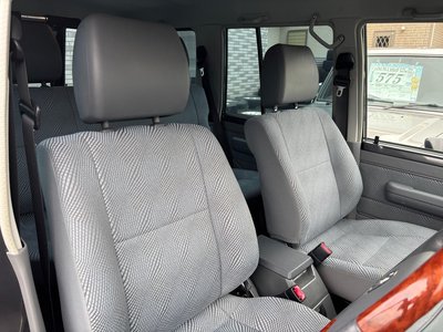 2015 Toyota LAND CRUISER 70 thumbnail 20