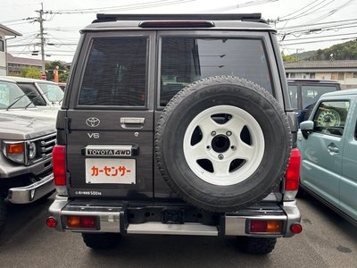 2015 Toyota LAND CRUISER 70 photo 7
