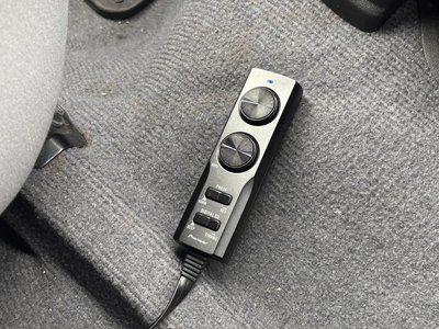 2015 Toyota LAND CRUISER 70 thumbnail 41