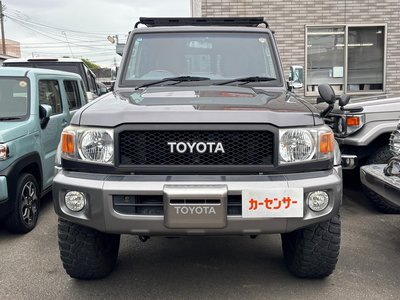 2015 Toyota LAND CRUISER 70 photo 4