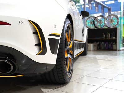 صورة 10 لـ 2025 Mercedes-BENZ A-CLASS AMG