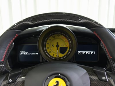 2022 Ferrari F8 SPIDER — фото 16