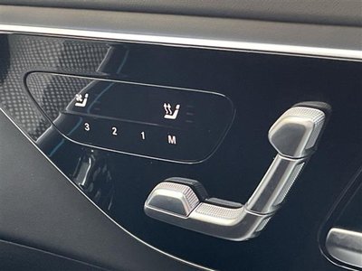 2023 Mercedes-BENZ C-CLASS AMG thumbnail 17